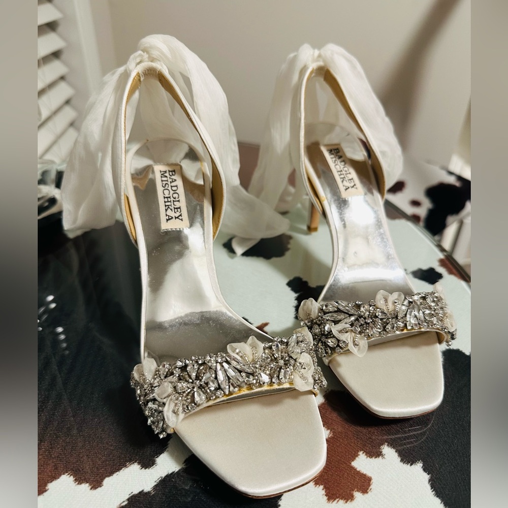 Badgley Mischka Ivory Embellished Heels